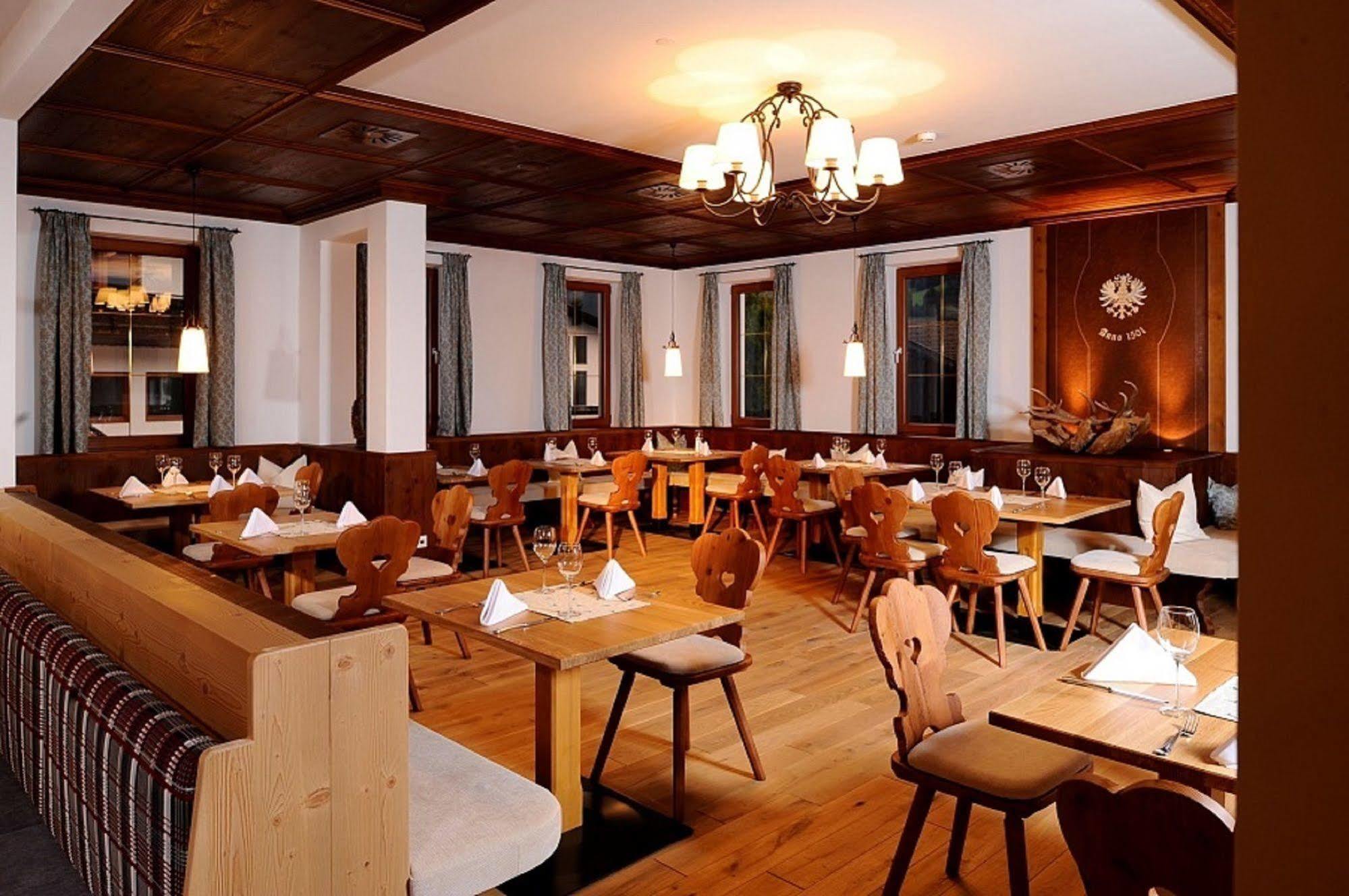 Hotel Feldwebel Söll Exteriör bild