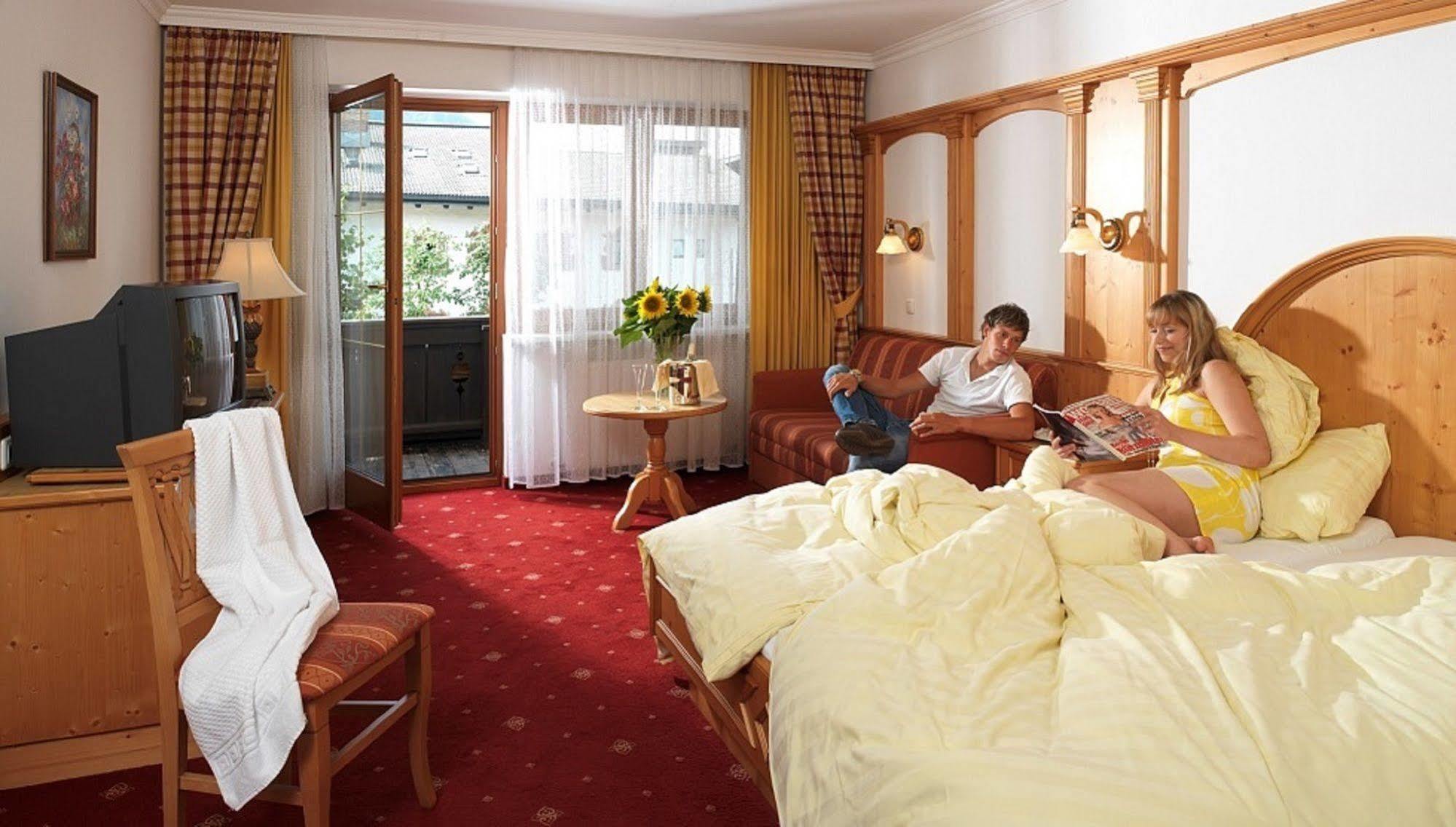 Hotel Feldwebel Söll Exteriör bild